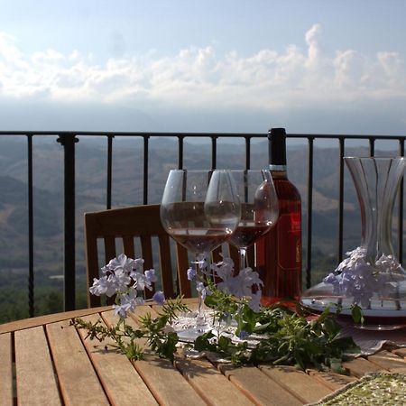 B&B "Za' Vittoria"#Lagodibomba Exterior foto