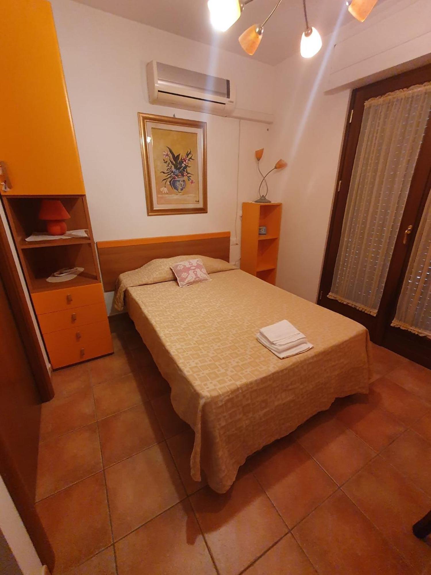 B&B "Za' Vittoria"#Lagodibomba Exterior foto
